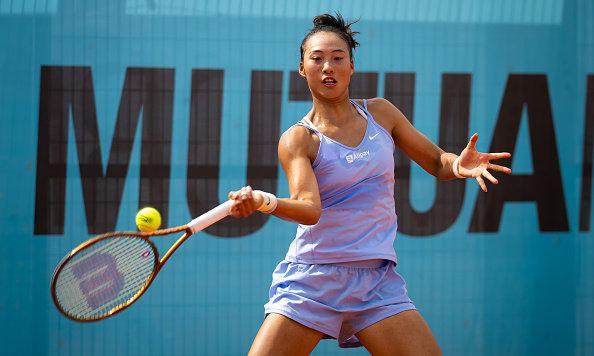 NBA比赛直播-郑钦文今年仅收获两次连胜 已经进入突破瓶颈期？